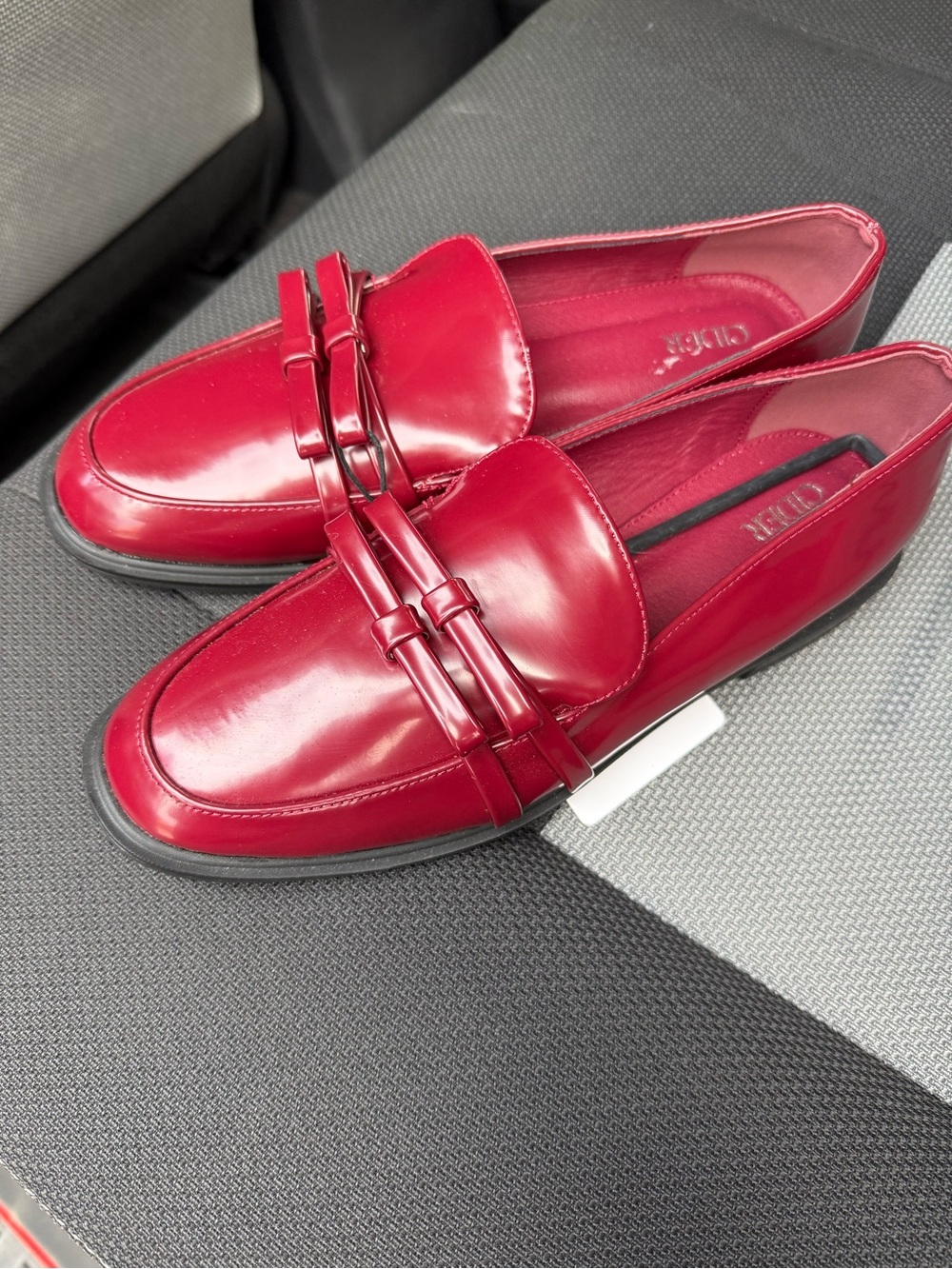 NWT Women’s Cider Red/Burgundy Loafers